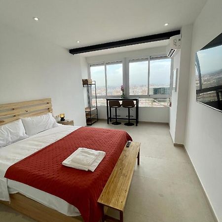 Sky Views Studio In City Centre Alicante Exterior photo