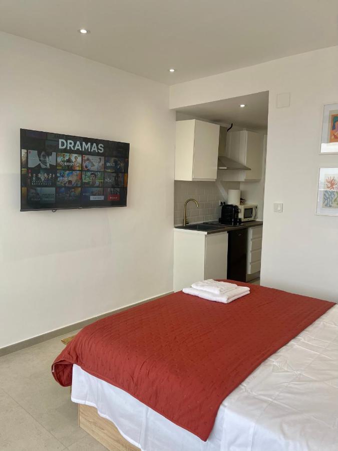 Sky Views Studio In City Centre Alicante Exterior photo